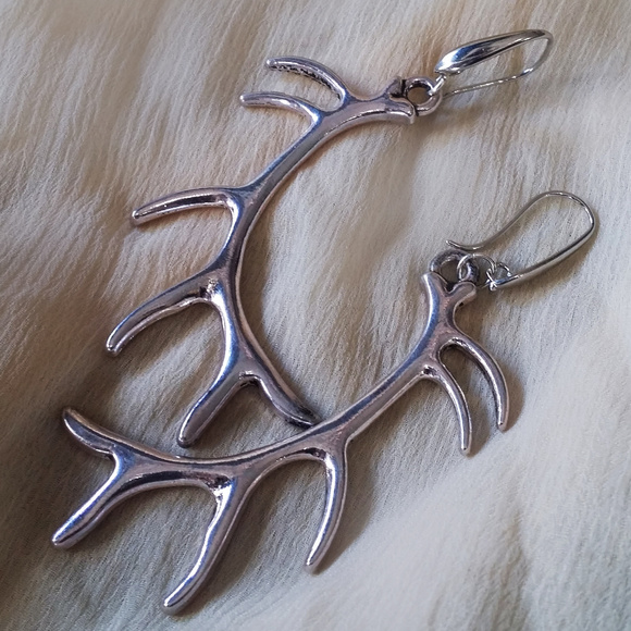 Free People Jewelry - FP Jewelry Silver Earrings